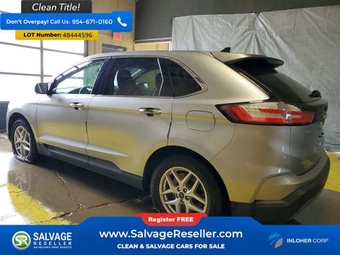 Used 2023 Ford Edge SEL AWD/4WD image 3