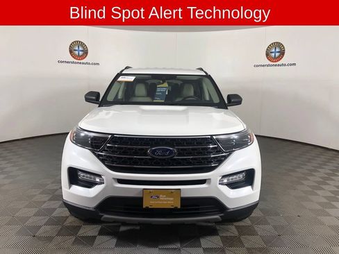 Used 2023 Ford Explorer XLT w/ Equipment Group 202A AWD/4WD image 14