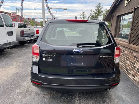 Used 2018 Subaru Forester 2.5i w/ Alloy Wheel Package image 3
