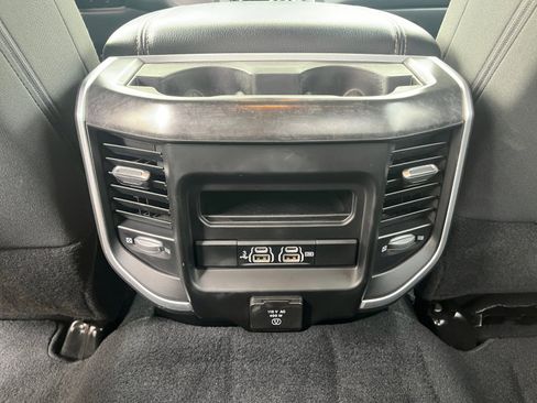 Used 2020 RAM 3500 Big Horn w/ Level 2 Equipment Group image 26