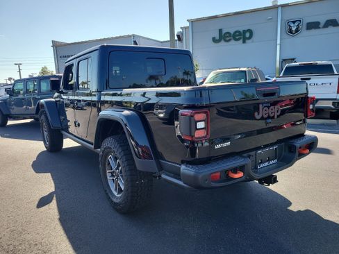 New 2026 Jeep Gladiator Mojave AWD/4WD image 8