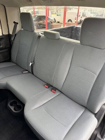 Used 2017 RAM 1500 Tradesman w/ Popular Equipment Group AWD/4WD image 39