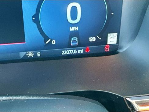 Used 2025 Ford F150 Lariat w/ Equipment Group 501A Mid AWD/4WD image 12