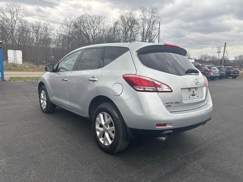 Used 2014 Nissan Murano S image 4