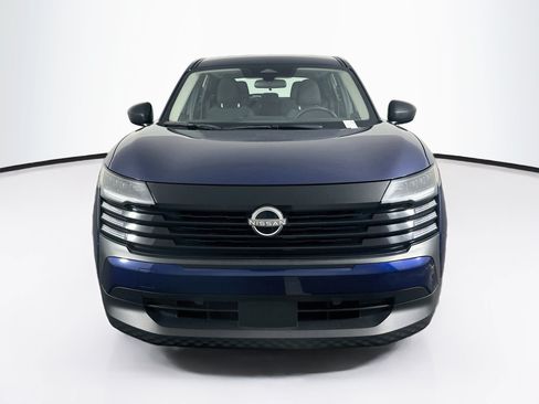 Used 2025 Nissan Kicks S FWD image 2