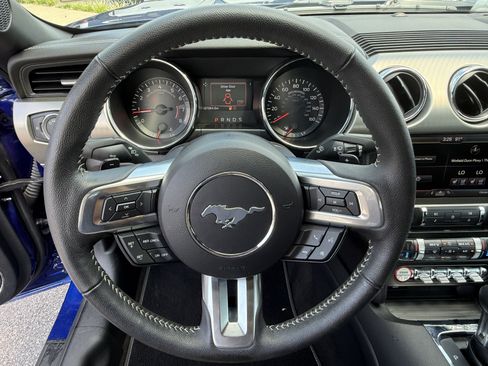 Used 2015 Ford Mustang GT Premium w/ Equipment Group 401A RWD image 20