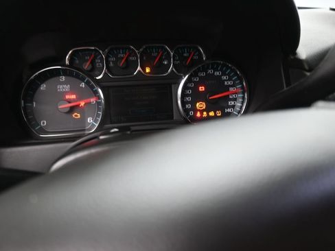 Used 2020 Chevrolet Tahoe LS RWD image 10