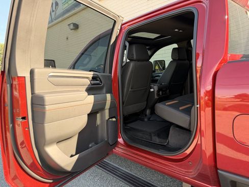 Used 2026 GMC Sierra 2500 AT4 w/ AT4 Premium Plus Package AWD/4WD image 25
