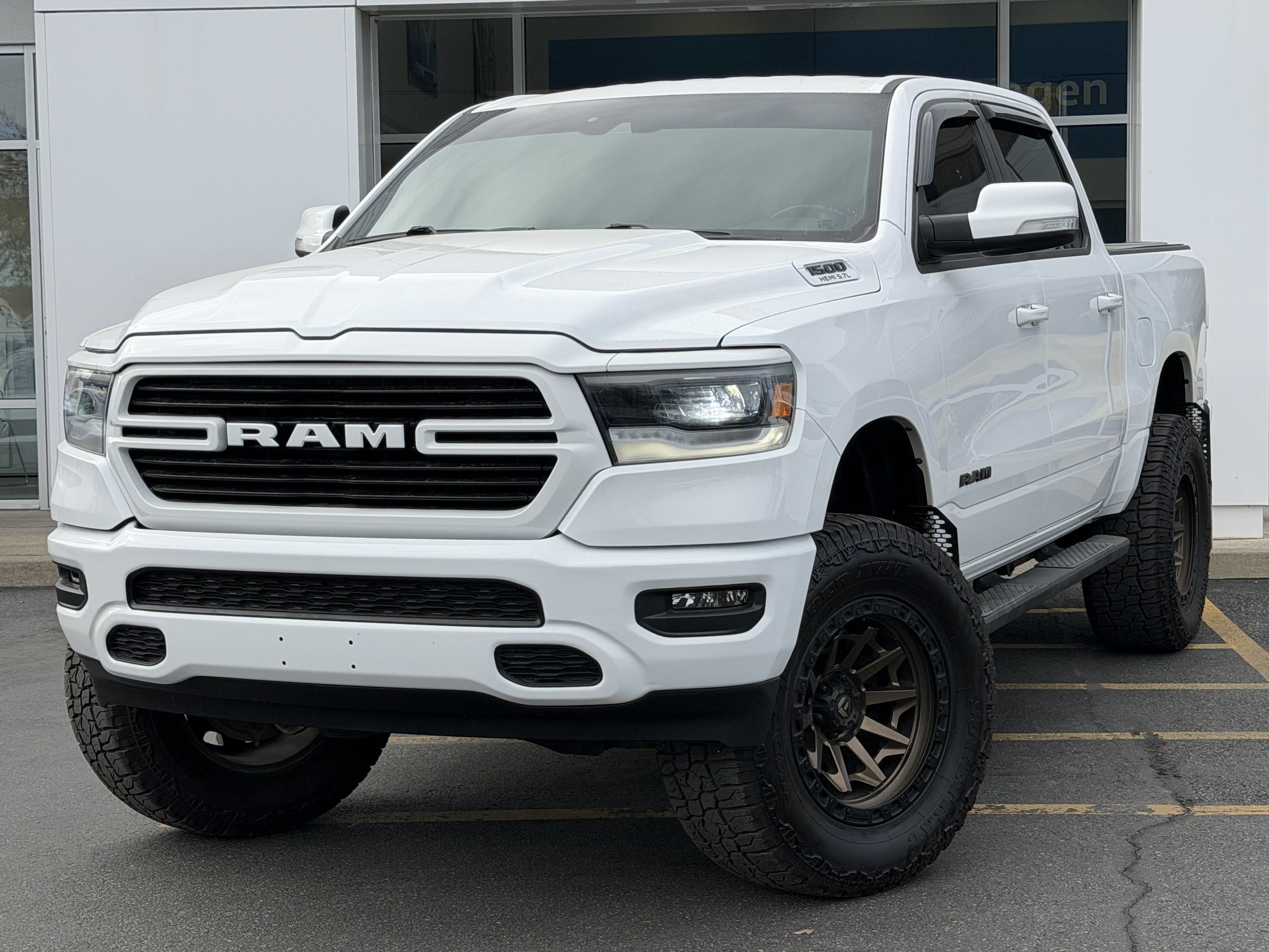 Used 2021 RAM 1500 Sport w/ Bed Utility Group AWD/4WD image 3
