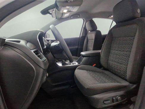 Used 2022 Chevrolet Equinox LT w/ LPO, Floor Liner Package image 14