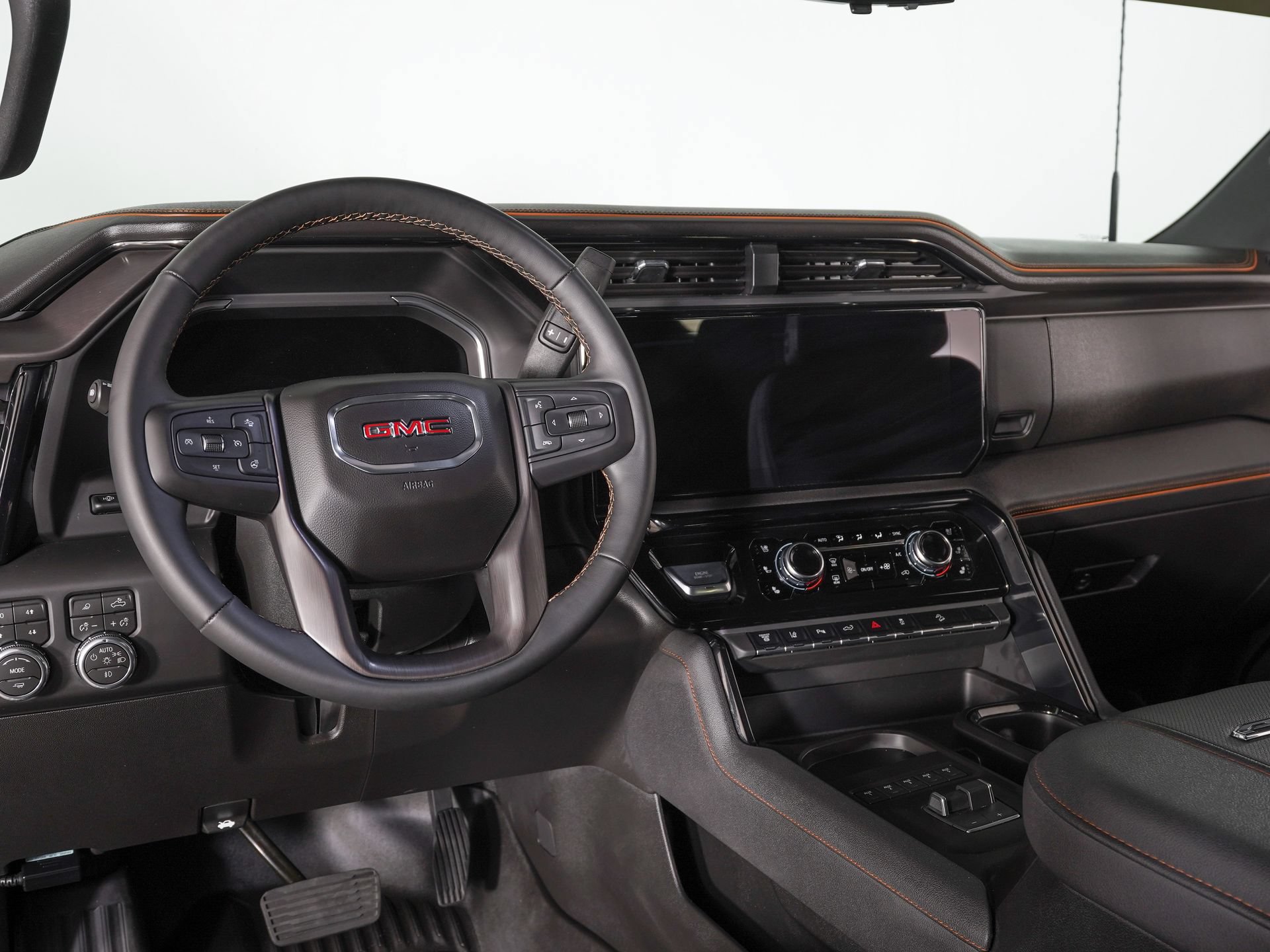 Used 2026 GMC Sierra 2500 AT4 w/ AT4 Premium Plus Package AWD/4WD image 17