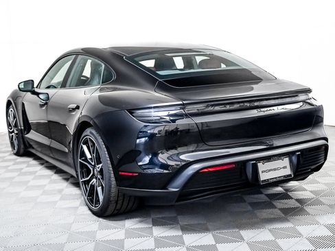 Certified 2023 Porsche Taycan image 3