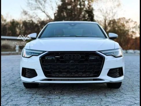 Used 2024 Audi A6 Premium Plus image 4