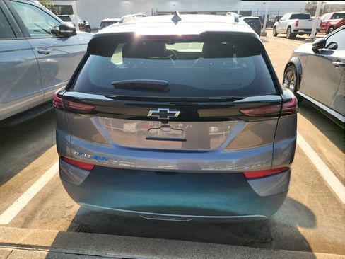 Used 2023 Chevrolet Bolt EUV Premier FWD image 5