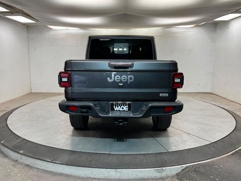 Used 2020 Jeep Gladiator Overland image 4