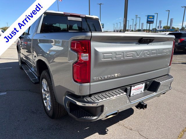 Used 2024 Chevrolet Silverado 1500 LTZ AWD/4WD image 5