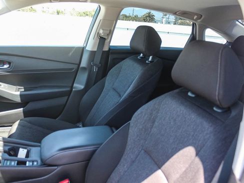 Certified 2023 Honda Accord EX image 18