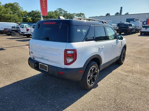 New 2025 Ford Bronco Sport Outer Banks AWD/4WD image 5