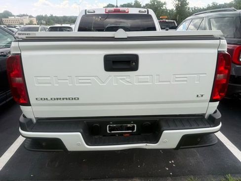 Used 2022 Chevrolet Colorado LT w/ Fleet Safety Package RWD image 7