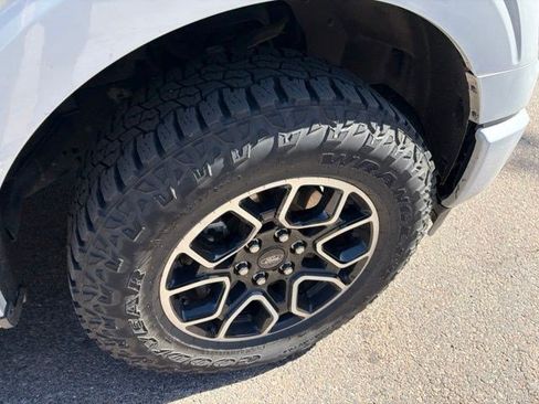 Used 2021 Ford F150 Lariat AWD/4WD image 14