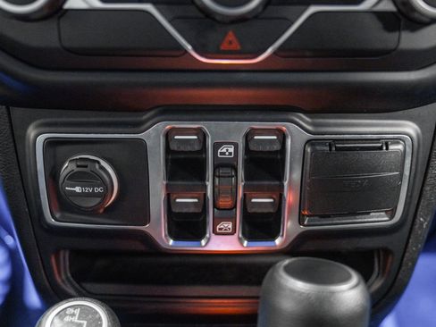Used 2020 Jeep Gladiator Sport w/ Quick Order Package 24S AWD/4WD image 24