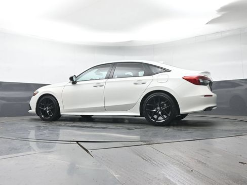 Certified 2024 Honda Civic Sport image 25