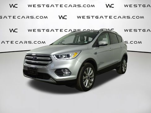 Used 2018 Ford Escape Titanium image 1