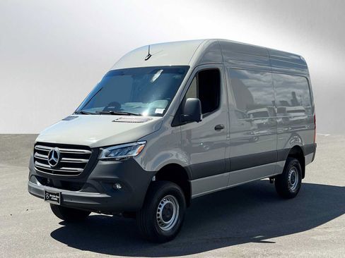Used 2026 Mercedes-Benz Sprinter 2500 image 7