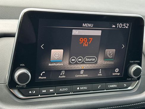 New 2026 Nissan Rogue SV AWD/4WD image 18