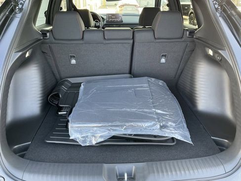 Used 2026 Honda HR-V Sport image 17