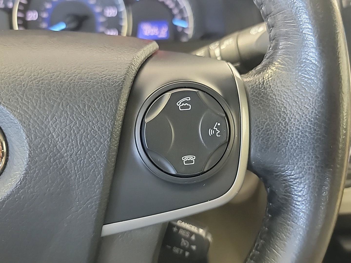 Used 2012 Toyota Camry XLE w/ Leather Pkg FWD image 26