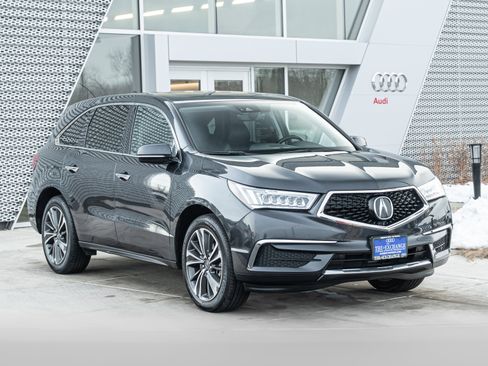 Used 2020 Acura MDX SH-AWD w/ Technology Package image 2