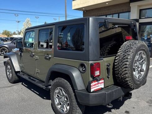 Used 2016 Jeep Wrangler Unlimited Rubicon w/ Dual Top Group image 8