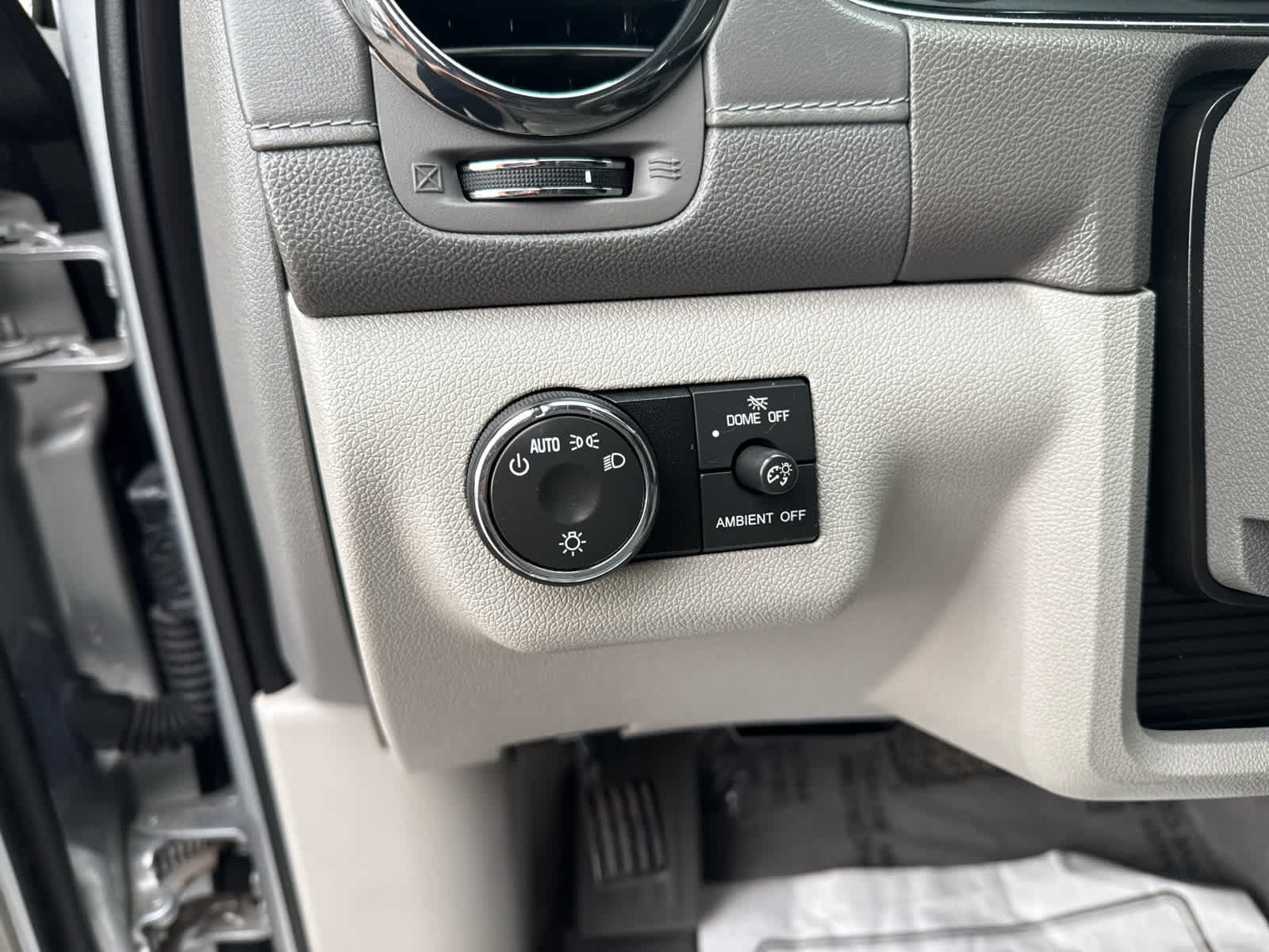 Used 2014 Buick Enclave Convenience AWD/4WD image 20