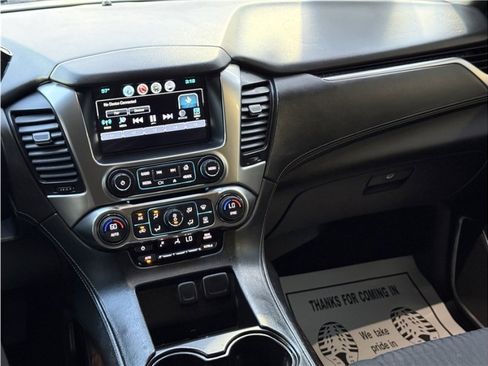 Used 2017 Chevrolet Suburban LS image 41