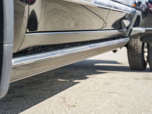 Used 2024 Chevrolet Silverado 3500 High Country w/ High Country Premium Package image 28