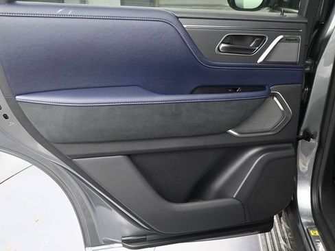 New 2026 INFINITI QX80 4WD image 22