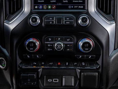 Used 2021 GMC Sierra 1500 Elevation AWD/4WD image 26