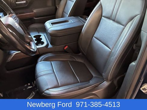 Used 2020 Chevrolet Silverado 1500 High Country w/ Technology Package AWD/4WD image 27