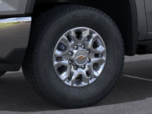 New 2026 Chevrolet Silverado 2500 LT image 9