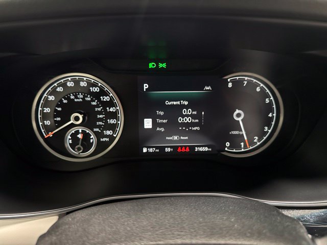 Used 2025 Genesis G70 2.5T RWD image 16