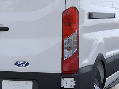 New 2026 Ford Transit 350 148 Medium Roof RWD image 21