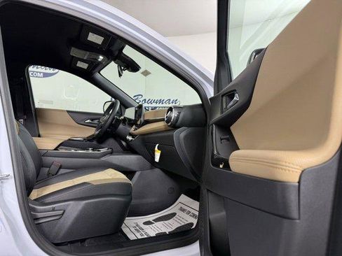 New 2026 Chevrolet Equinox ACTIV image 16