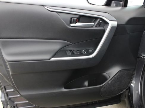 Used 2025 Toyota RAV4 XLE Premium w/ Weather Package FWD image 17