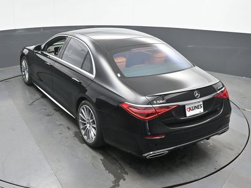 Used 2022 Mercedes-Benz S 580 4MATIC Sedan image 40