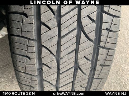 Certified 2022 Lincoln Corsair STANDARD w/ Premium Package image 28