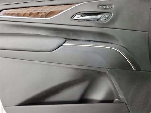 Used 2022 Cadillac Escalade ESV Sport Platinum w/ LPO, ONYX Package image 20
