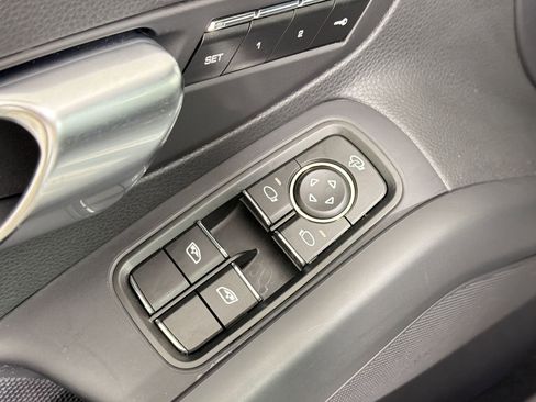 Certified 2024 Porsche 718 Cayman RWD image 22