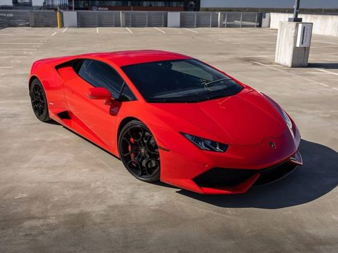 Used 2015 Lamborghini Huracan LP 610-4 image 3