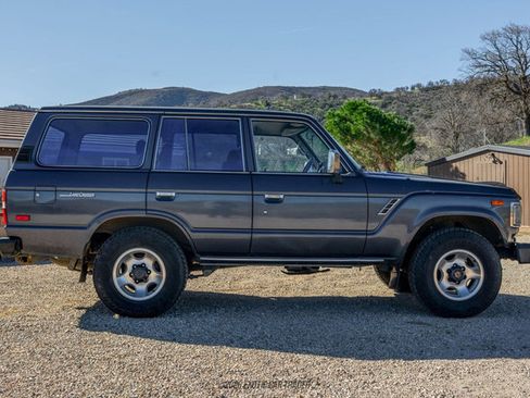 Used 1989 Toyota Land Cruiser AWD/4WD image 9